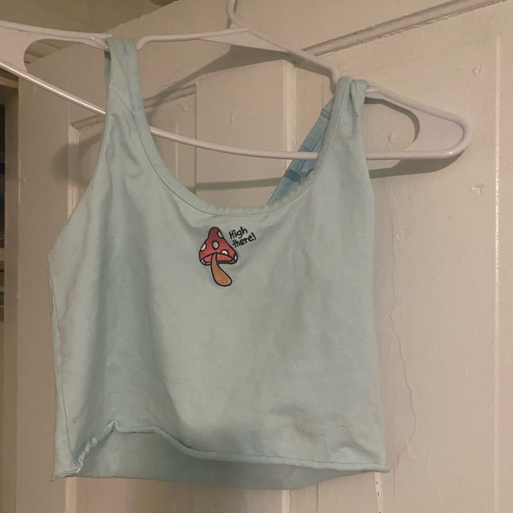 Cropped top mushroom shirt